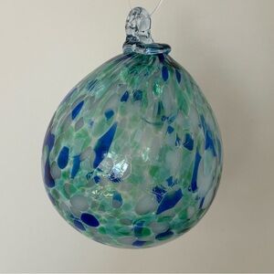 Garden Globe Hummingbird Feeder Suncatcher Hand Blown Glass w/ Nectar Reservoir